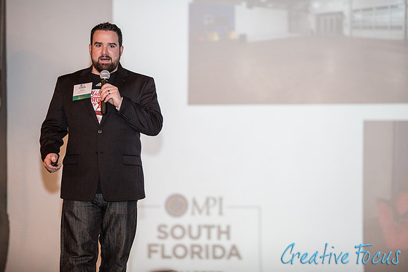 044_©CreativeFocusInc