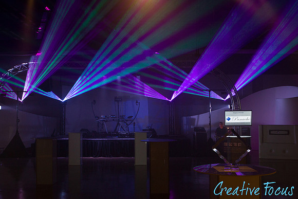 042_CreativeFocus